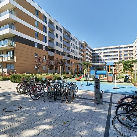 ורוצלב Exclusive Apartments Teczowa With Underground Parking By Noclegi Renters מראה חיצוני תמונה