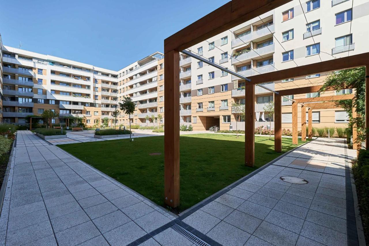 ורוצלב Exclusive Apartments Teczowa With Underground Parking By Noclegi Renters מראה חיצוני תמונה