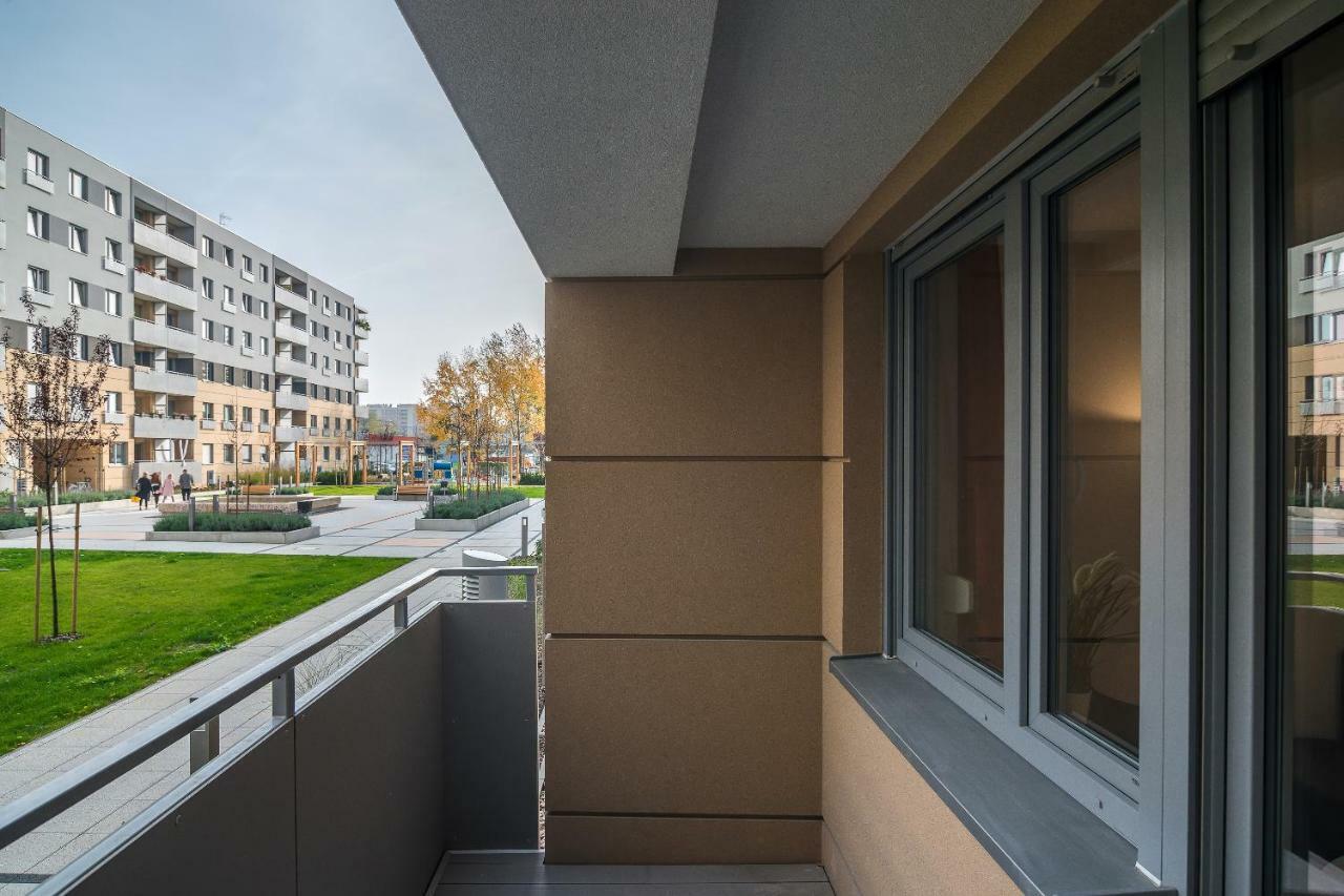 ורוצלב Exclusive Apartments Teczowa With Underground Parking By Noclegi Renters מראה חיצוני תמונה