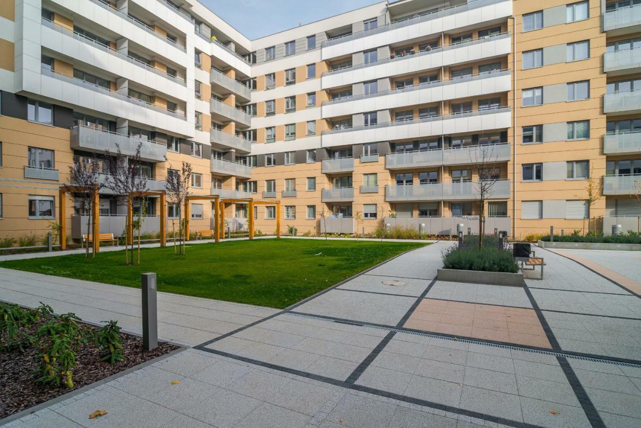 ורוצלב Exclusive Apartments Teczowa With Underground Parking By Noclegi Renters מראה חיצוני תמונה